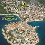 Apartments Primosten * פרימוסטן