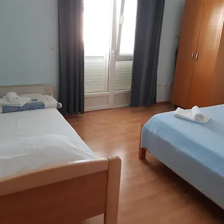 Apartments Primosten * Primosten