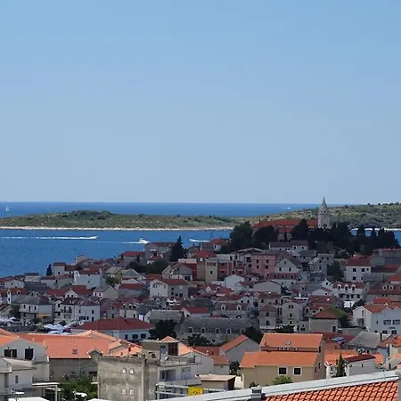 Apartments Primosten