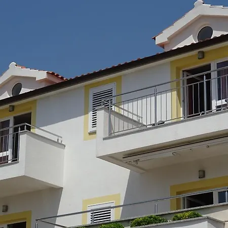 Appartement Apartments Primosten