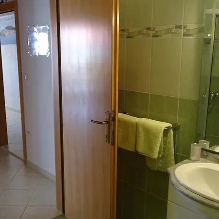 Apartments Primosten * Primosten