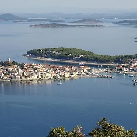 Apartments Primosten Apartman