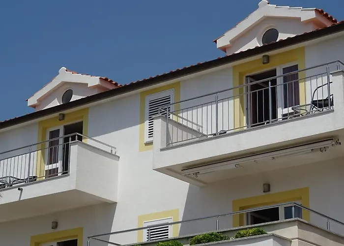 Apartamento Apartments Primosten