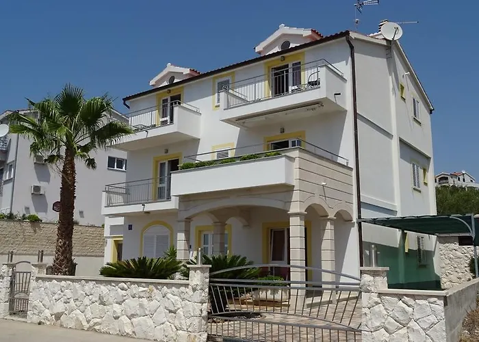 Apartments Primosten Primošten