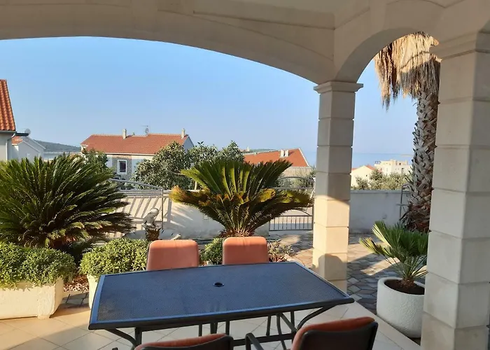 Appartement Apartments Primosten