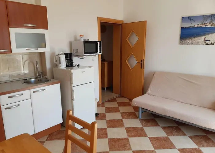 Apartments Primosten *