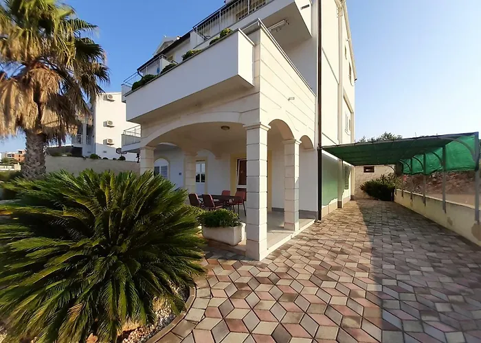 Apartments Primosten Appartement *